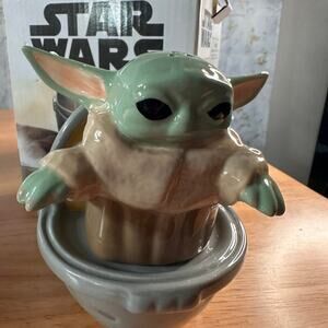 Star Wars The Child Baby Yoda Boba Fett Salt Pepper Shakers